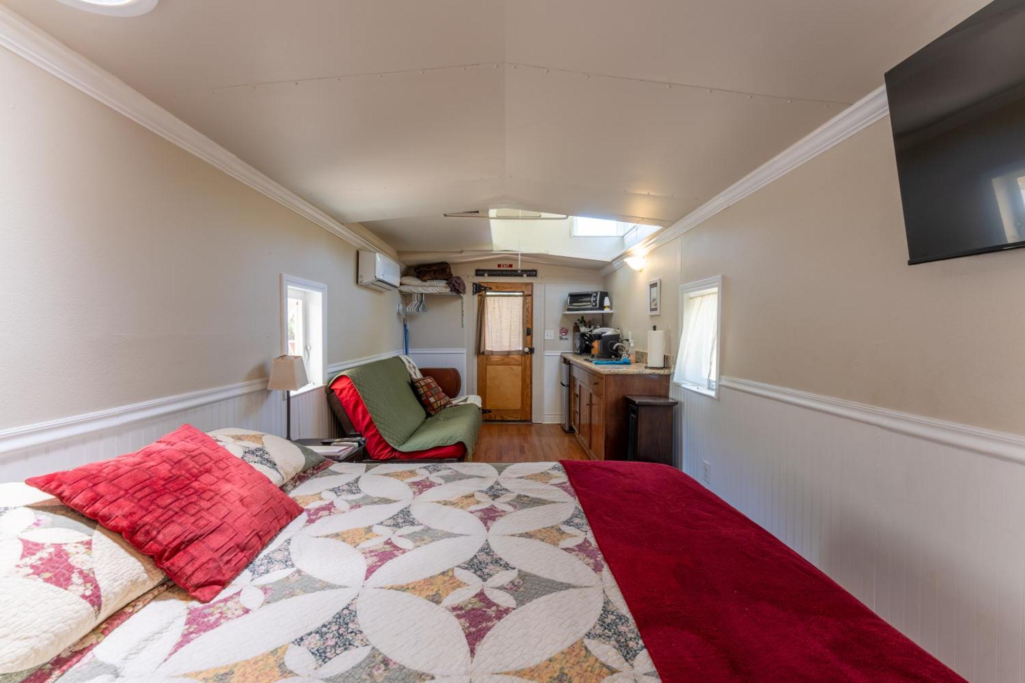 Little Red Caboose Βίλα Oakhurst Εξωτερικό φωτογραφία